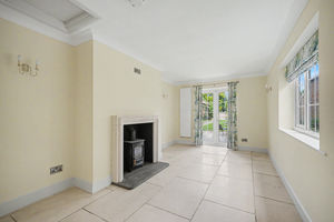 Sitting area- click for photo gallery